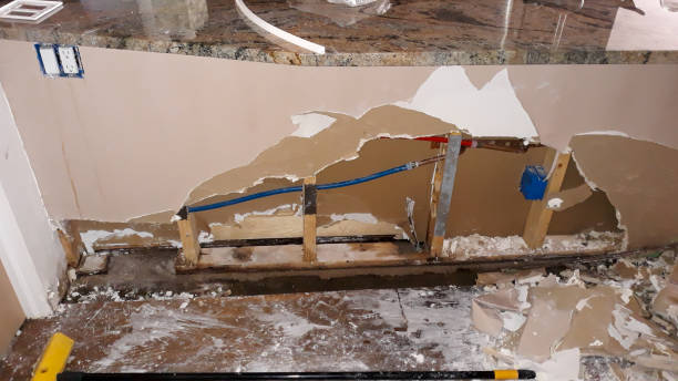 Best Commercial water damage restoration  in Tara Hills, CA